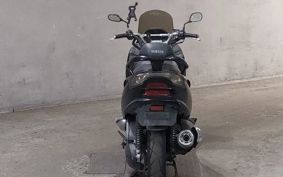 YAMAHA MAJESTY 125 SE22