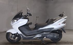 SUZUKI SKYWAVE 250M CJ45A