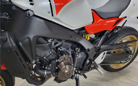 YAMAHA XSR900 2024 RN80J