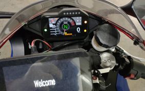 HONDA CBR1000RR R SC82