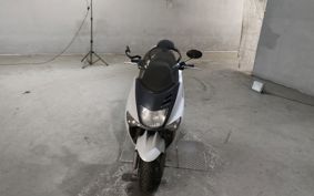 YAMAHA MAJESTY 125 SE27