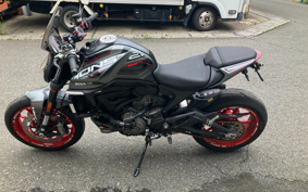 DUCATI M900 MONSTAR 2022 4M00