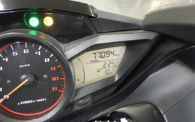 HONDA VFR1200F DCT 2011 SC63