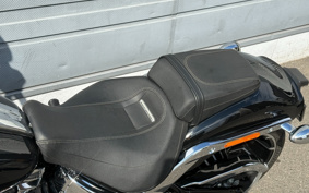 HARLEY FXBR 2023 YEZ