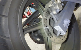 HONDA VTR 250 2025 MC33