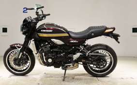 KAWASAKI Z900RS 2025 ZR900K
