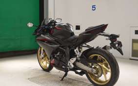 HONDA CBR250RR A MC51