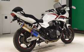 HONDA CB1300SB SUPER BOLDOR A 2010 SC54