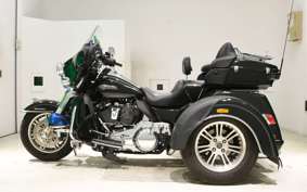 HARLEY FLHTCUTG TRIKE 1750 2017