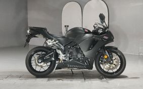 HONDA CBR600RR 2024 PC40
