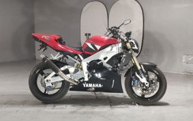 YAMAHA YZF-R1 2001 RN04