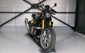 INDIAN FTR CARBON 2025 F