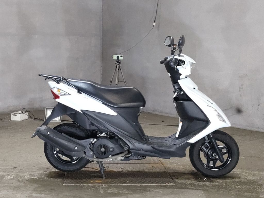 Фото Suzuki ADDRESS V125 с японского аукциона