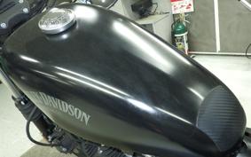 HARLEY XL883N 2013