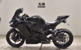 KAWASAKI ZX-25R ZX250E