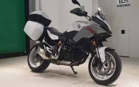 BMW F900XR 2020