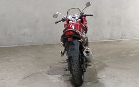 SUZUKI GSF750 2000 GR7EA