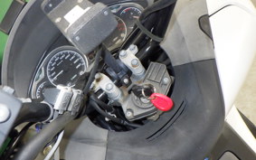 HONDA SILVER WING 400 GT Type 2009 NF03