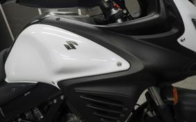 SUZUKI Vｽﾄﾛｰﾑ650A 2013 VP56A