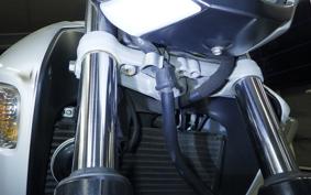SUZUKI GSR250 2020