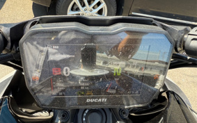 DUCATI DIAVEL V4 2023