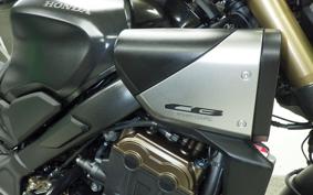 HONDA CB650R E-Clutch 2025 RH17