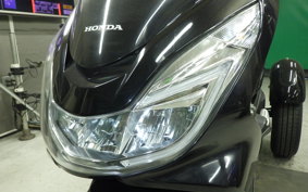 HONDA PCX 150 TRIKE 2024 KF18