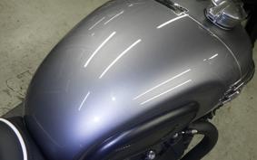 TRIUMPH BONNEVILLE T120 2025