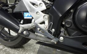 SUZUKI GSX-R125 DL33B
