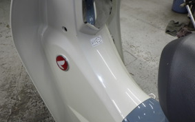 HONDA C125 SUPER CUB JA58