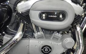 HARLEY XL1200N 2011