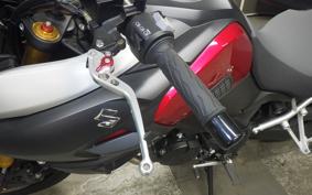 SUZUKI Vｽﾄﾛｰﾑ1000A 2025