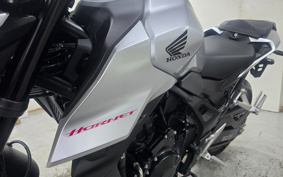 HONDA CB750 HORNET 2025 RH24