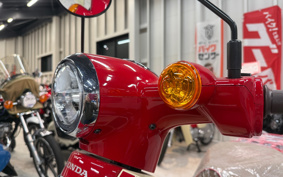 HONDA  SUPER CUB 50 HELLOKITTY AA09