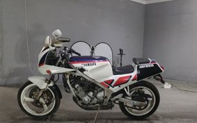 YAMAHA FZR250 2KR