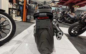 HARLEY FXBR 2023 YEZ