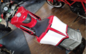 DUCATI  DUCATI 749S 2004 ZDMH500AA3B