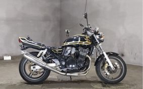 SUZUKI INAZUMA 400 2000 GK7BA
