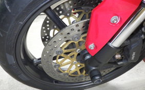 TRIUMPH DAYTONA 675 2011