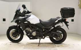 SUZUKI DL650 ( V-Strom 650 ) XTA 2017 C733A