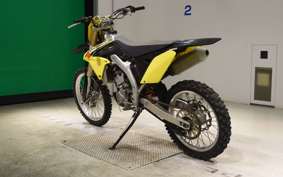 SUZUKI RM-Z250 2025