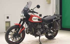 DUCATI SCRAMBLER ICON 2016