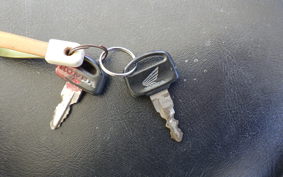 HONDA C70 SUPER CUB C70