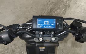 YAMAHA  CUBIC SU SEE1