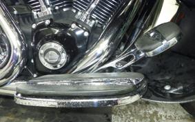 HARLEY FLTRXSE1800CVO 2013