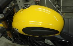 TRIUMPH SCRAMBLER 400XC 2026
