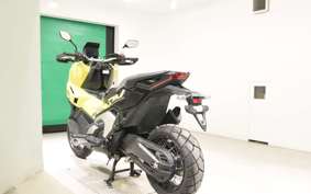 HONDA X-ADV 750 2025 RH21