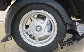 HONDA BENLY e:1 EF07