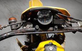 SUZUKI TS125R SF15A