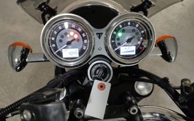 TRIUMPH T120 BONNEVILLE 2023 DAD75H